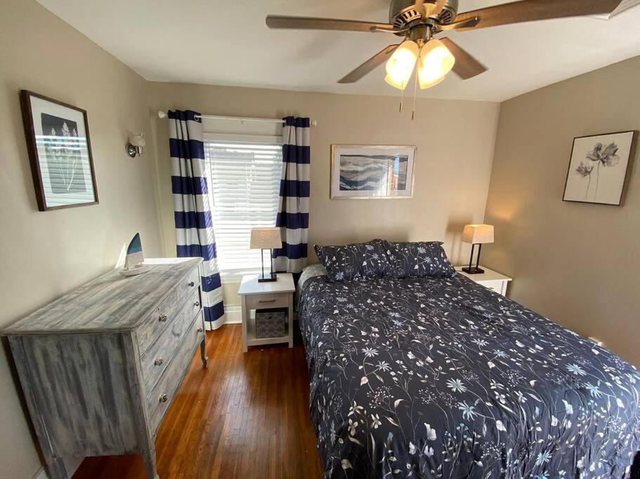 Beautifully Remodeled House 1.5 Miles From Falls. Niagara Falls Exterior photo